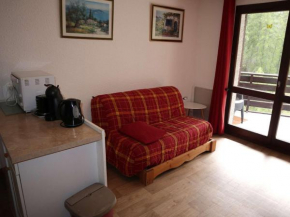 Studio cosy 4 pers, balcon sud, accès rapide aux pistes, ��quipements complets (LV, LL), box à skis - FR-1-322-389